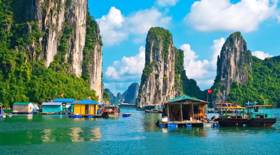 Top car rental offers in Ha Long